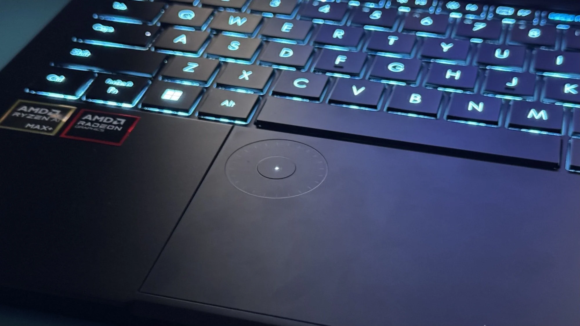 the touchpad of the asus proart gopro edition